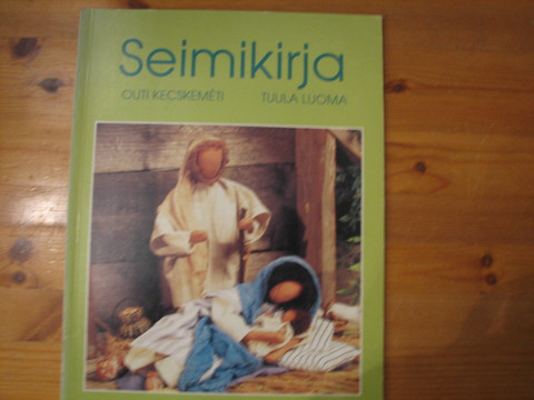 Seimikirja, Outi Kecskemeti, Tuula Luoma