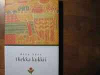 Hiekka kukkii, Asta Särs