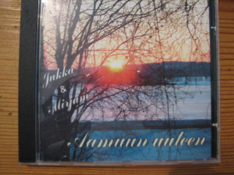 Aamuun uuteen, Jukka ja Mirjami