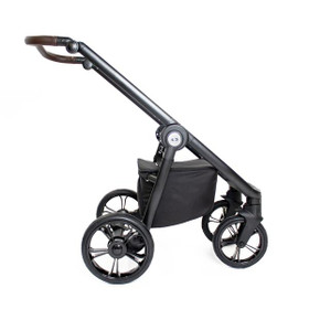 MYYMÄLÄPOISTO: Nord Active -runko renkaineen + adapteri + istuinosa