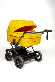 ORA SISU -mallin vaunukoppa, musta, kantarelli tai sammal