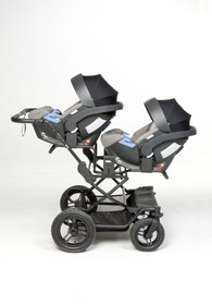 ORA SISU -mallin adapterit kahdelle turvakaukalolle