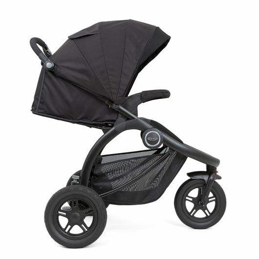 MALLIKAPPALE: Graco TrailRider™ -kuomurattaat, musta, kolmipyöräinen