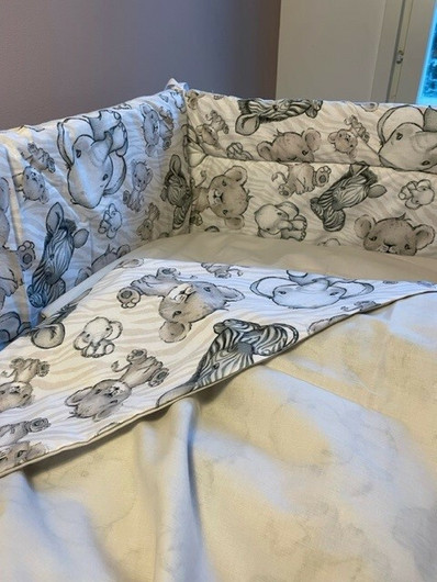 Reunapehmuste, Eimi, greiget eläimet - 360cm