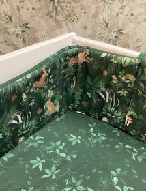 Reunapehmuste Woodland, tummanvihreä, pinnasänkyyn