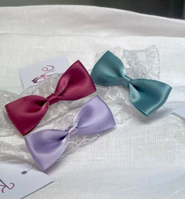 Kastepanta rusetilla, vaalea laventeli