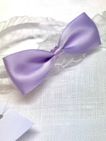 Kastepanta rusetilla, vaalea laventeli