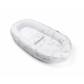 Vauvapesä, unipesä, babynest Doomoo Cocoon, Bear Family (valk)