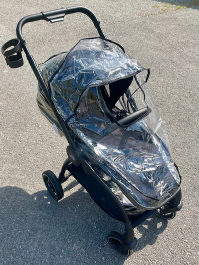 Britax STRIDER M / RIO -sadesuoja, sopii vaunukoppaan ja rattaaseen