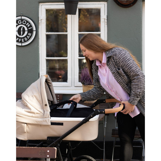 Easygrow Favn 2 - vauvakori, kantokassi, unipesä, Black