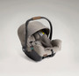 Joie i-Starter -turvakaukalo + i-Base Encore -jalusta, 40-75cm