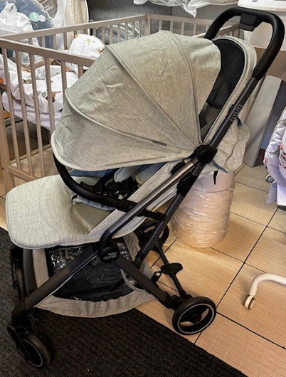 Britax FLYLITE -matkaratas, mukiteline, istuinpehmuste + kuljetuskassi