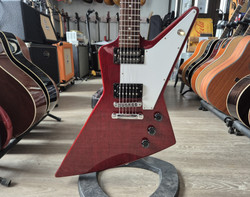 Gibson Explorer T 2016 + kova laukku (käytetty)