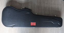 Fender Kova laukku strato/telemallin sähkökitaroille (käytetty)