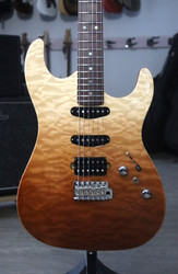 Jet Guitars Elite JS-45 Fireburst Flame w/ Gig Bag (käytetty)