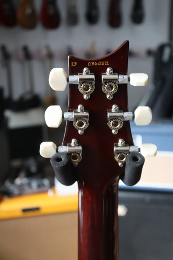 PRS Pauls USA Guitar Black Gold Burst 2023 sähkökitara (käytetty)