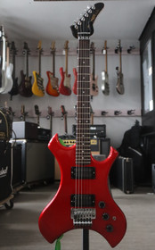 Kramer USA Floyd Rose Signature 1984 + kova laukku (käytetty)