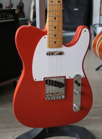 Fender Vintera 50s Tele MN Fiesta Red 2021 + kova laukku (käytetty)