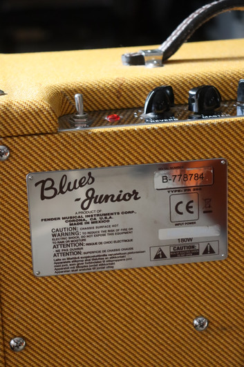 Fender Blues Junior Lacquered Tweed 2019 (käytetty)