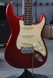 G&L Tribute Series Legacy sähkökitara (käytetty)