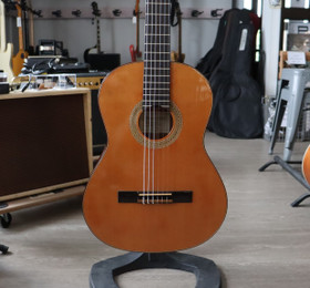 Salvador Ibanez G850 NT klassinen kitara (käytetty)