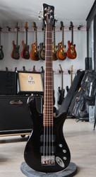 Warwick RockBass Streamer sähköbasso (käytetty)