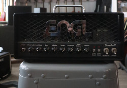 Engl E606 Ironball Head kitaravahvistin (käytetty)