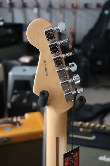 Fender American Pro Stratocaster MN 3TS 2019 (käytetty)