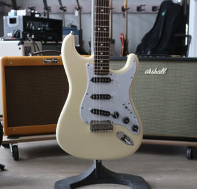 Fender Jeff Beck Stratocaster 2012 OWT Electric Guitar (used)
