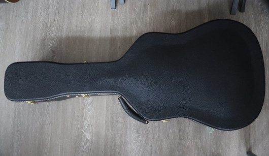 Martin Custom Shop D18S 2022 elektroakustinen kitara + case (käytetty)