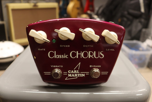Carl Martin Classic Chorus efektipedaali (käytetty)