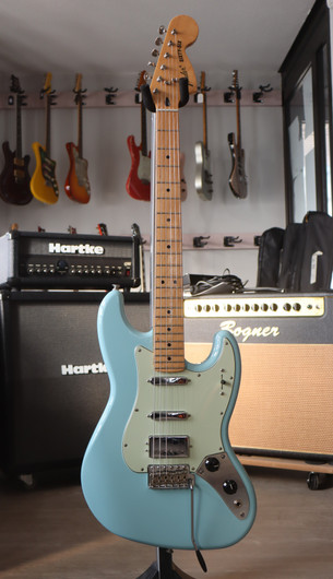 Fender Alternate Reality Sixty-Six MN Daphne Blue 2019 (käytetty)