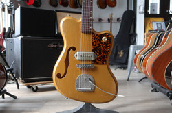 Vuorensaku Guitars T.Family Gold Dagger 2022 (käytetty)