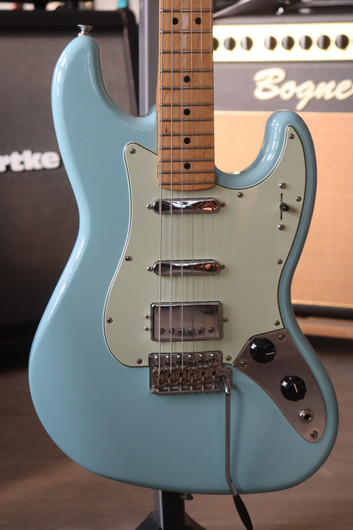 Fender Alternate Reality Sixty-Six MN Daphne Blue 2019 (käytetty)