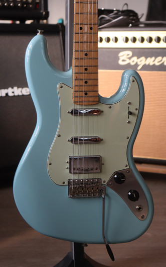 Fender Alternate Reality Sixty-Six MN Daphne Blue 2019 (käytetty)