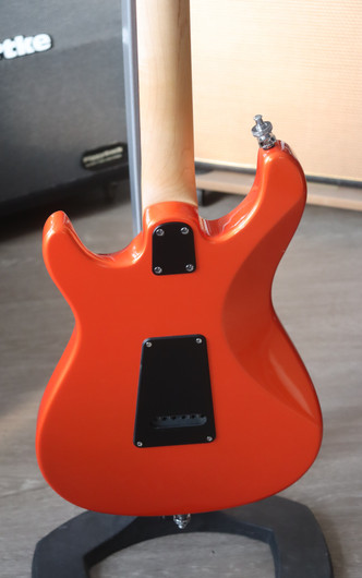 PRS SE NF3 Metallic Orange 2024 sähkökitara + gig bag (käytetty)