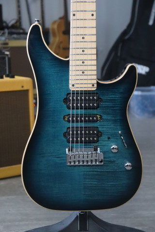 Vigier Excalibur 7 + case (used)