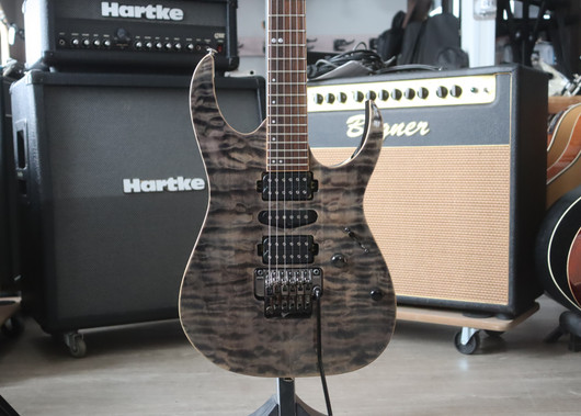 Ibanez RG870QMZ Premium 2011 sähkökitara + gig bag (käytetty)