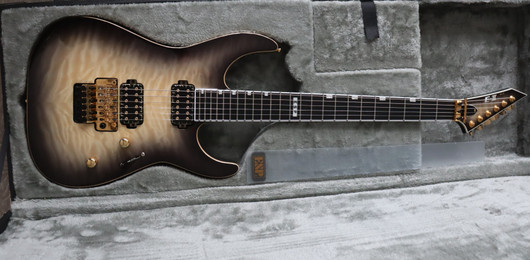 ESP E-II M-II QM Black Natural Burst sähkökitara 2022 (käytetty)