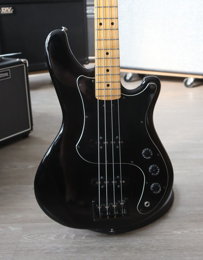 Yamaha SuperBass 500 70`s - Japan sähköbasso (käytetty)