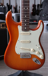 Fender American Performer Strat 2023 + gig bag (käytetty)