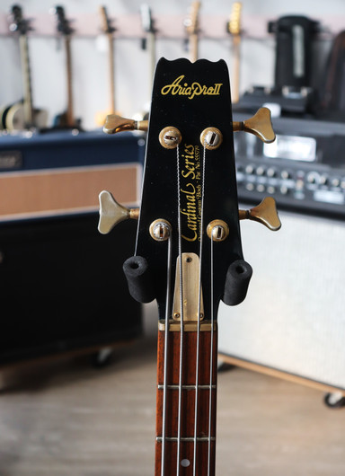 Aria Pro II CSB Black n Gold 1982 Cardinal Series basso (käytetty)