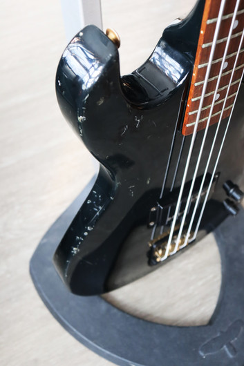 Aria Pro II CSB Black n Gold 1982 Cardinal Series basso (käytetty)