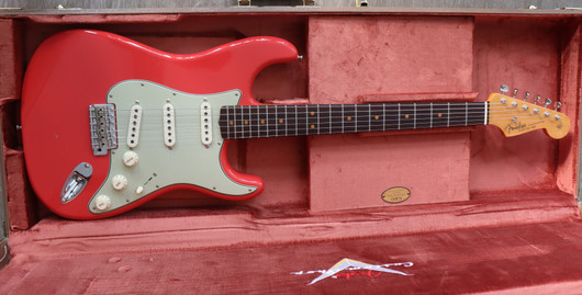 Fender Custom Shop LTD 63 Stratocaster Aged Fiesta Red 2024 (käytetty)