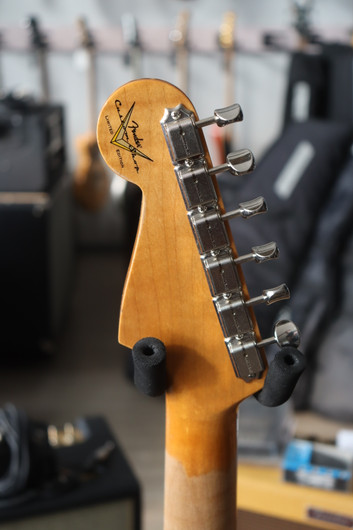 Fender Custom Shop LTD 63 Stratocaster Aged Fiesta Red 2024 (käytetty)