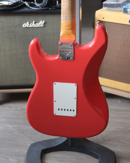 Fender Custom Shop LTD 63 Stratocaster Aged Fiesta Red 2024 (käytetty)