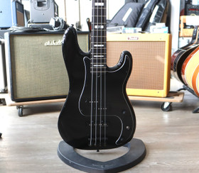 Fender Artist Series Duff McKagan Deluxe Precision Bass (used)