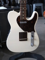 2011 Fender Acoustasonic Telecaster + gig bag (käytetty)