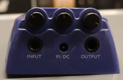 Danelectro D5 FAB Chorus efektipedaali (käytetty)