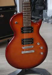 ESP LTD EC-50 sähkökitara (käytetty)